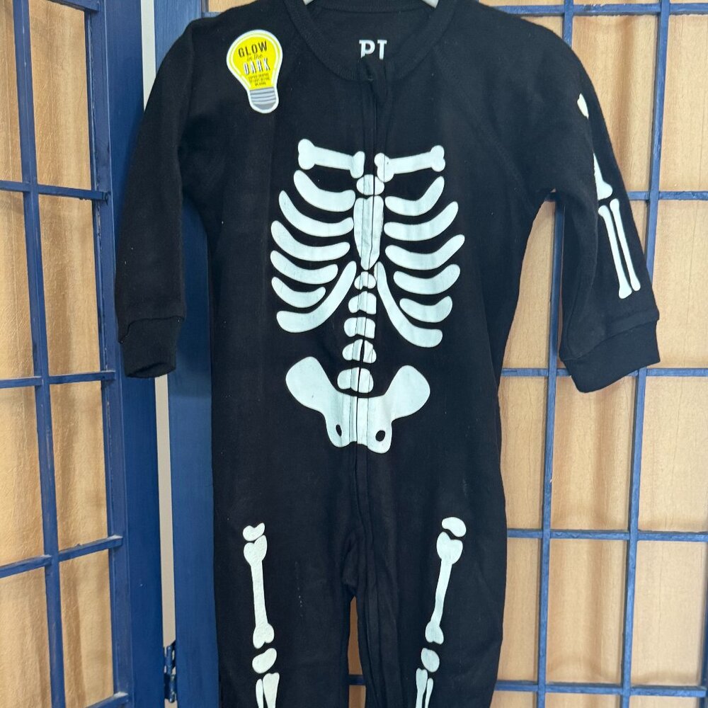 Glow in the Dark Skeleton Pajamas 9-12M PJ Place